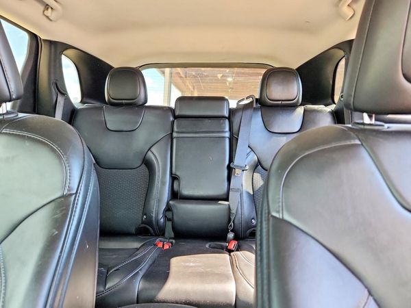 2019 JEEP CHEROKEE LATITUDE PLUS FWD