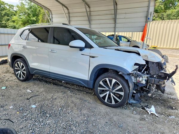 2024 VOLKSWAGEN TAOS