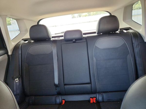 2024 VOLKSWAGEN TAOS