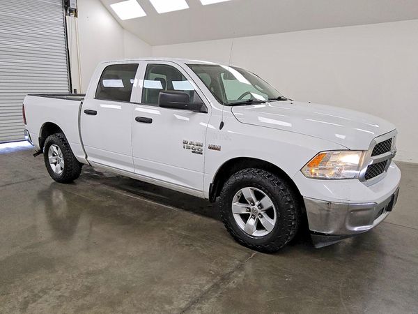 2019 RAM 1500 CLASSIC Tradesman, ST
