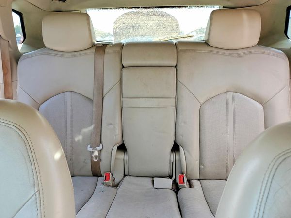 2012 CADILLAC SRX Luxury