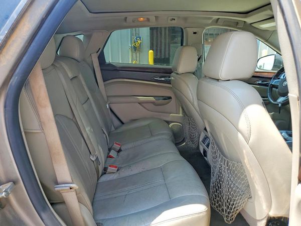 2012 CADILLAC SRX Luxury