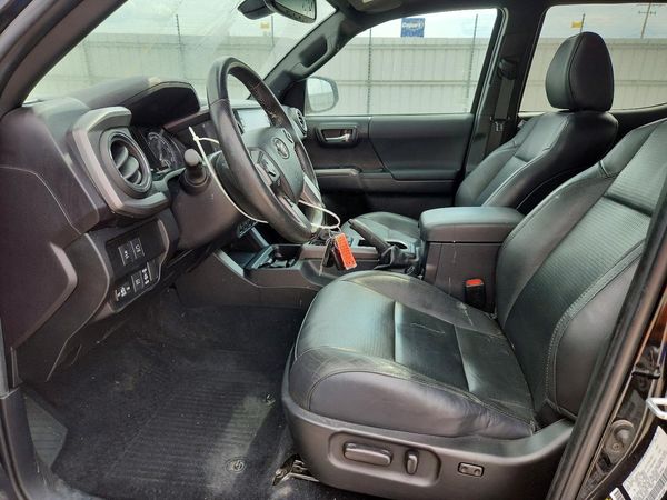 2022 TOYOTA TACOMA SR5