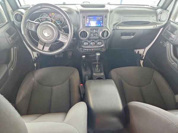 2017 JEEP WRANGLER UNLIMITED SPORT 4X4