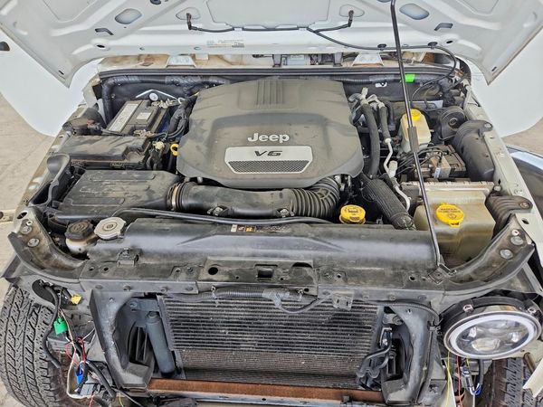 2017 JEEP WRANGLER UNLIMITED SPORT 4X4