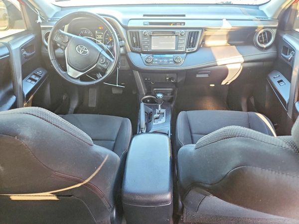2017 TOYOTA RAV4