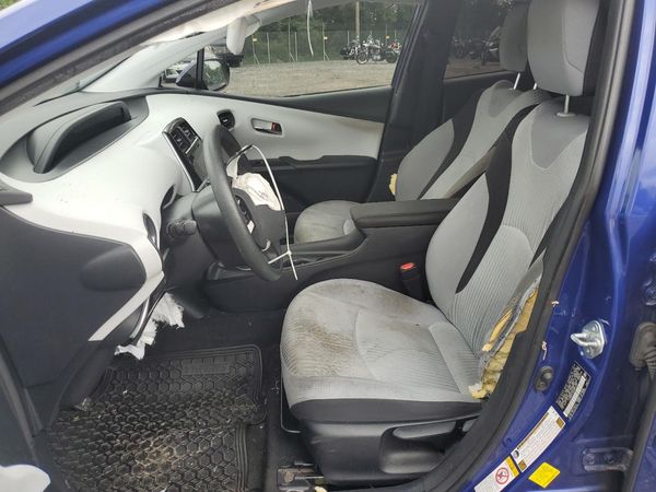 2016 TOYOTA PRIUS One/Two — DENT