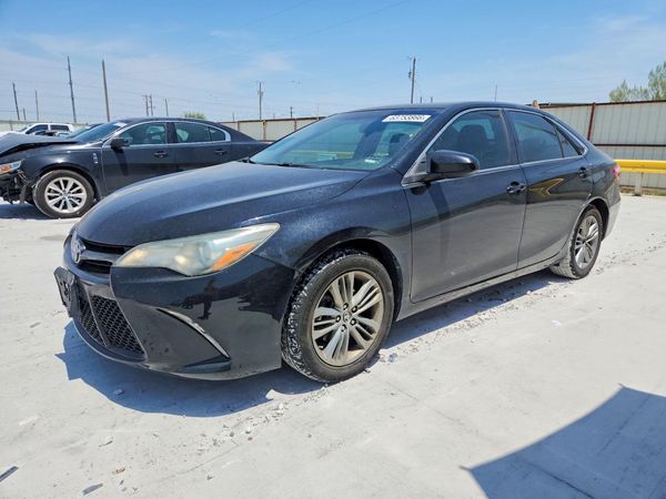 2016 TOYOTA CAMRY