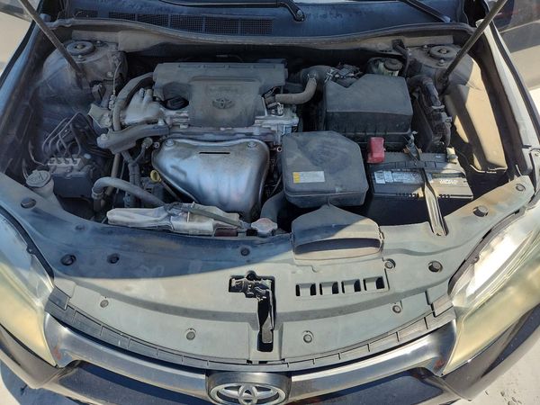 2016 TOYOTA CAMRY