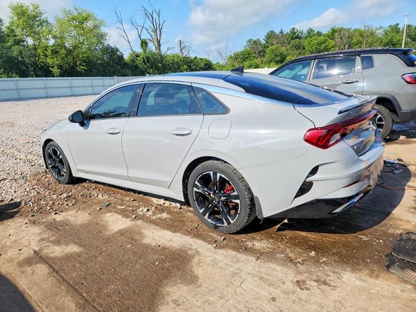 2021 KIA K5
