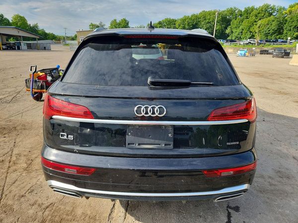 2022 AUDI Q5