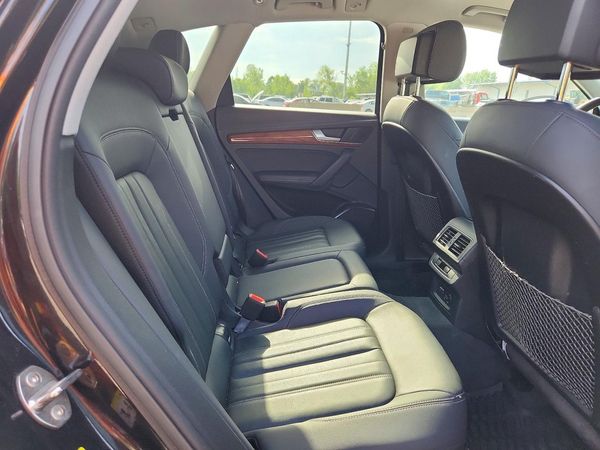 2022 AUDI Q5