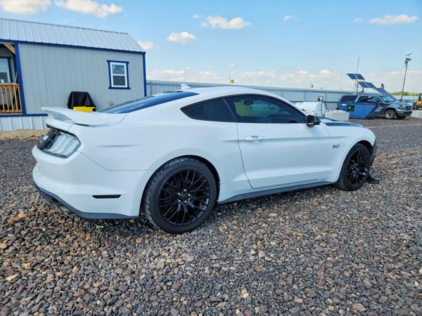 2020 FORD MUSTANG