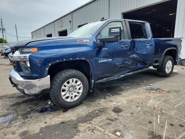 2021 CHEVROLET SILVERADO LT