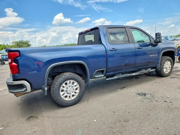 2021 CHEVROLET SILVERADO LT