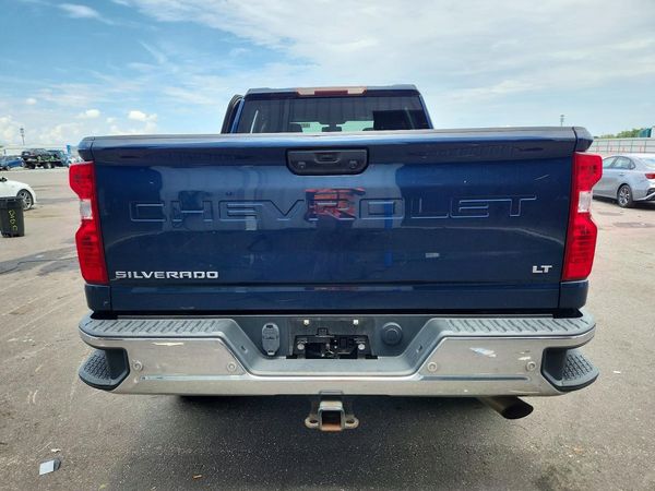 2021 CHEVROLET SILVERADO LT