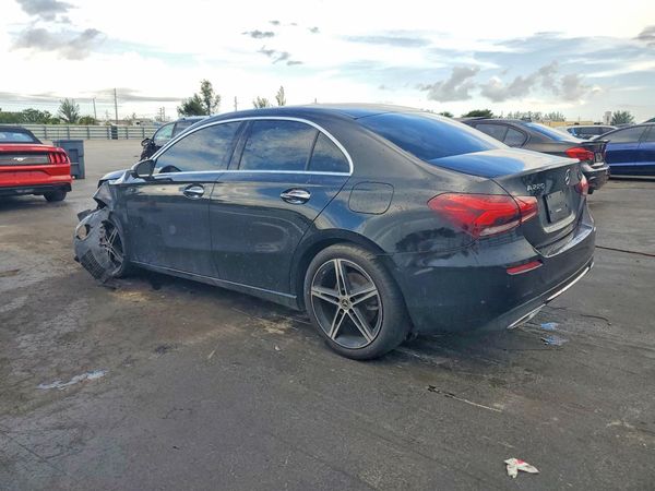 2022 MERCEDES-BENZ A