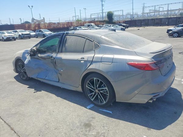 2026 TOYOTA CAMRY