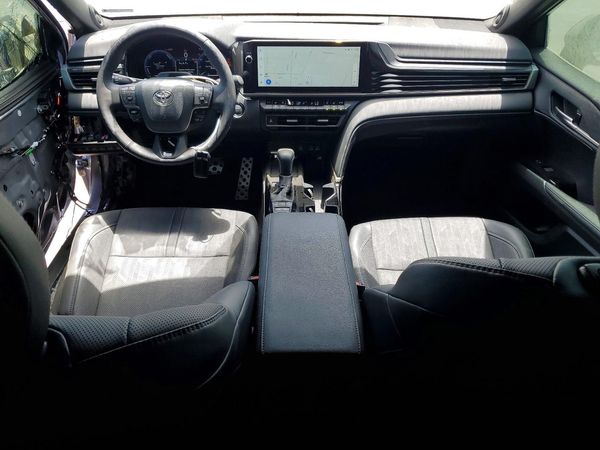2026 TOYOTA CAMRY