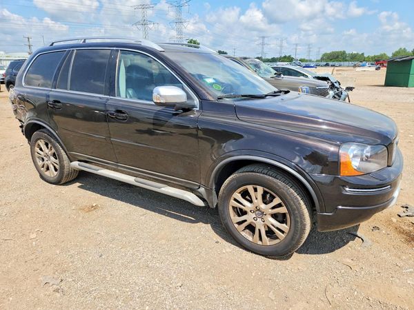 2013 VOLVO XC90
