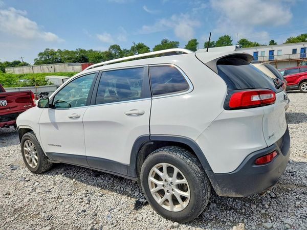 2016 JEEP CHEROKEE LATITUDE 4X4