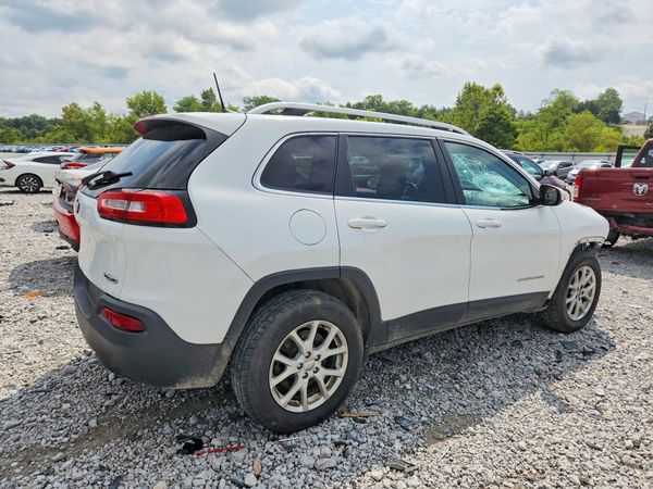 2016 JEEP CHEROKEE LATITUDE 4X4