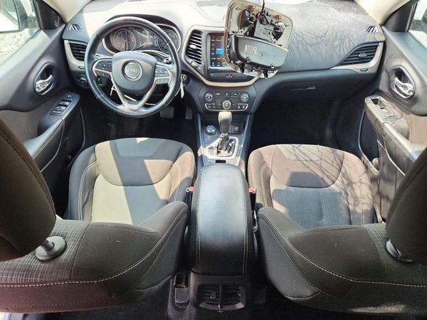 2016 JEEP CHEROKEE LATITUDE 4X4