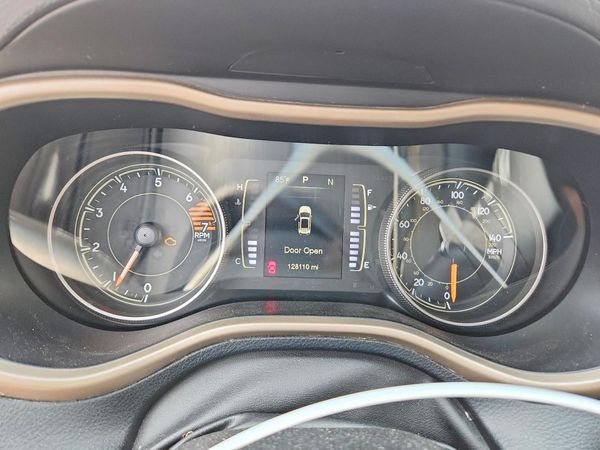 2016 JEEP CHEROKEE LATITUDE 4X4