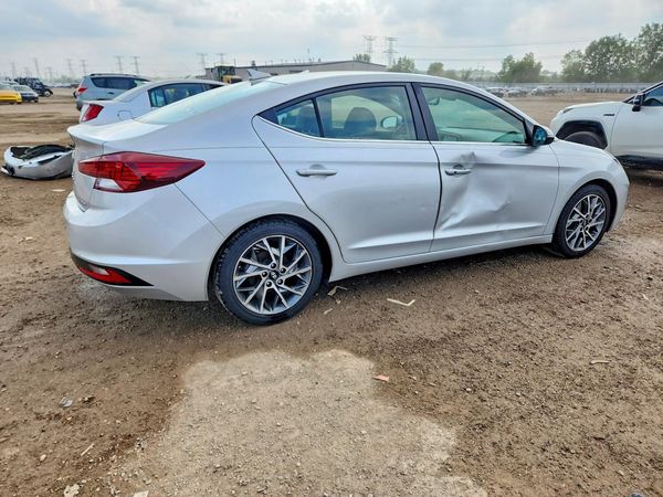 2019 HYUNDAI ELANTRA