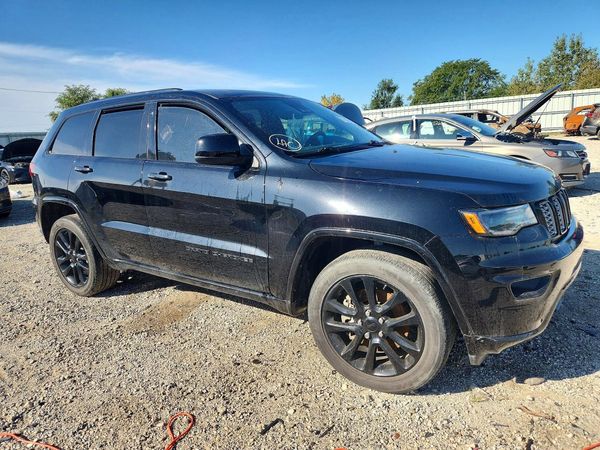 2021 JEEP CHEROKEE Laredo — Passenger 3/4