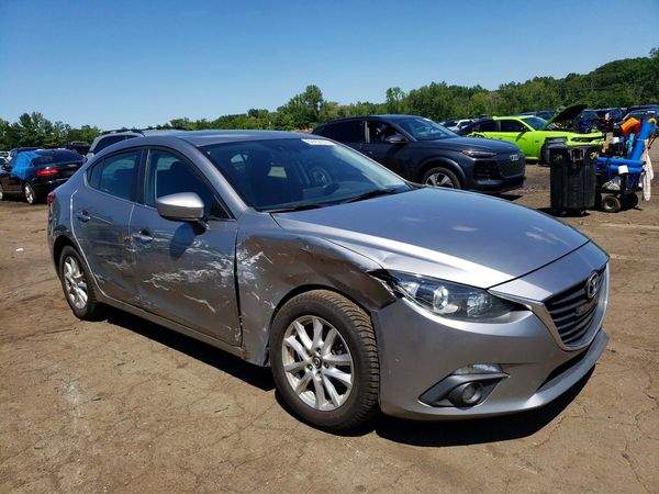 2016 MAZDA 3 Touring/GS
