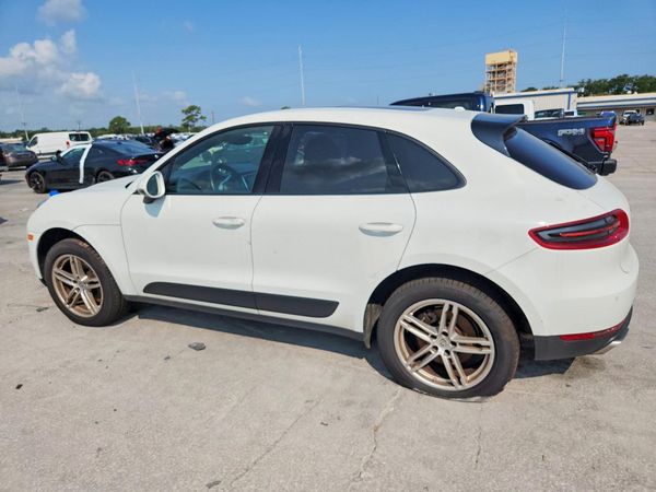 2018 PORSCHE MACAN