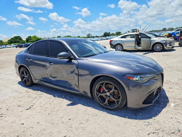 2020 ALFA ROMEO GIULIA TI RWD — Passenger 3/4