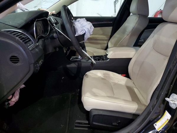 2023 CHRYSLER 300