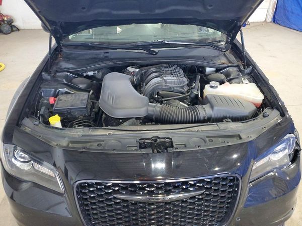 2023 CHRYSLER 300