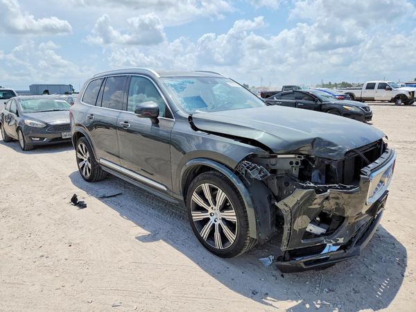 2021 VOLVO XC90 Inscription