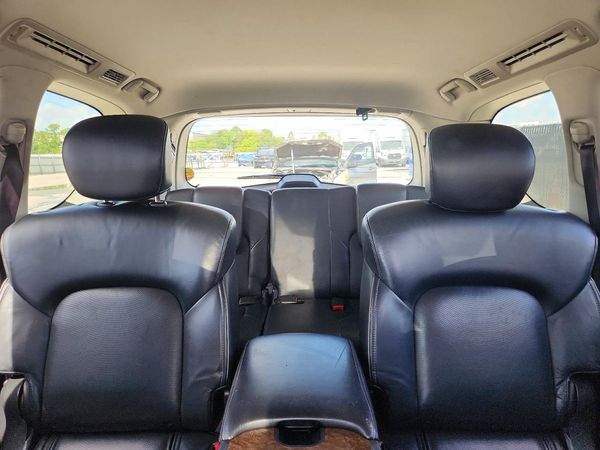 2017 INFINITI QX80