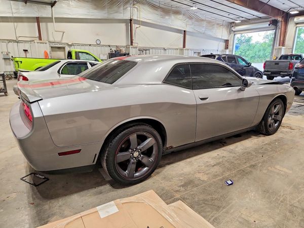 2013 DODGE CHALLENGER Base