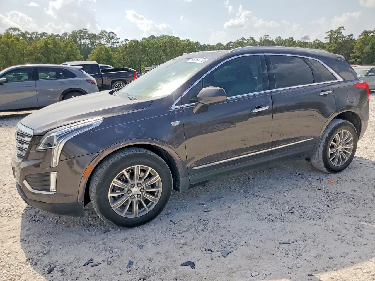 2017 CADILLAC XT5