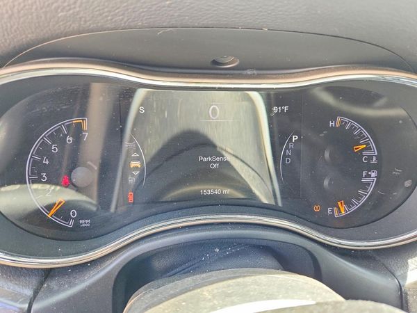 2017 JEEP GRAND CHEROKEE LAREDO 4X2