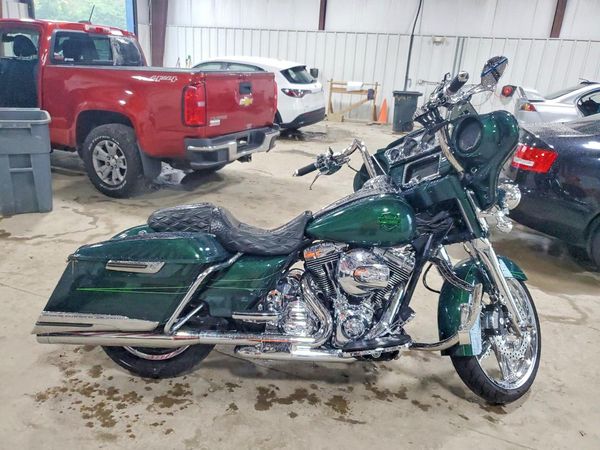 2016 HARLEY-DAVIDSON FLHXS