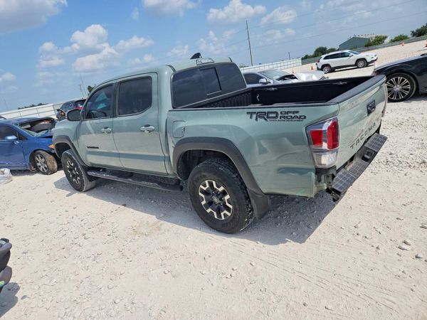 2022 TOYOTA TACOMA SR5