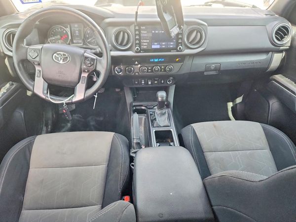 2022 TOYOTA TACOMA SR5