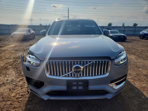 2024 VOLVO XC90 Ultimate Bright