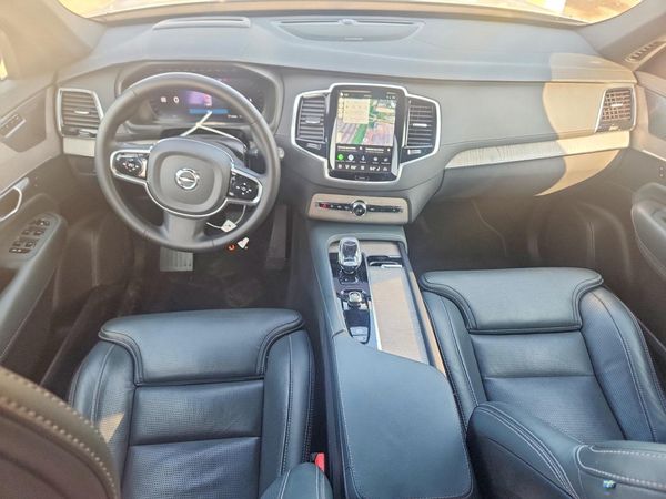 2024 VOLVO XC90 Ultimate Bright