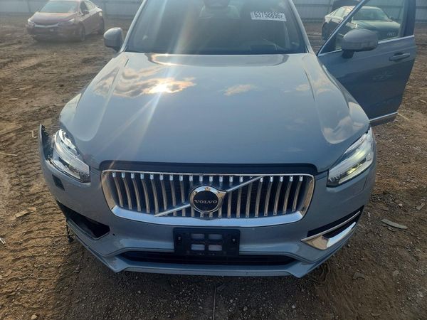 2024 VOLVO XC90 Ultimate Bright