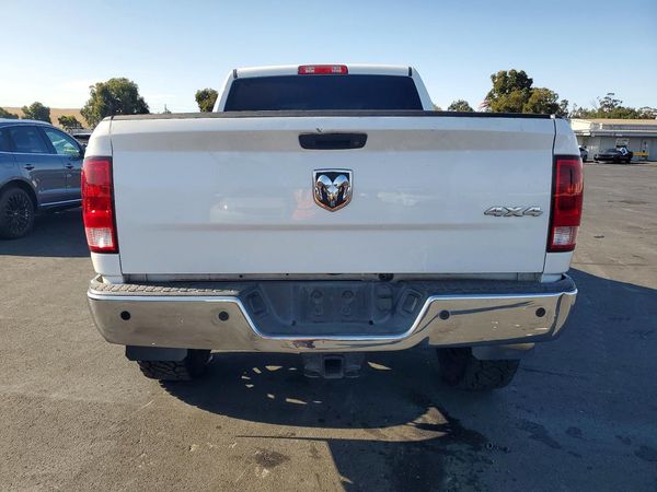 2018 RAM 2500 ST