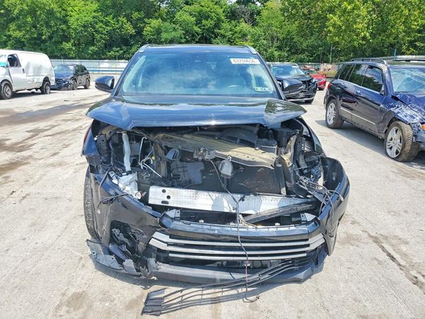 2017 TOYOTA HIGHLANDER