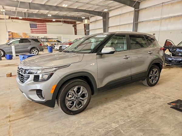 2026 KIA SELTOS LX