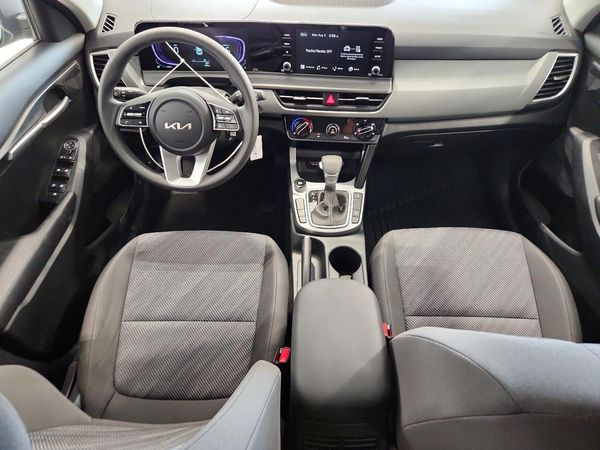 2026 KIA SELTOS LX